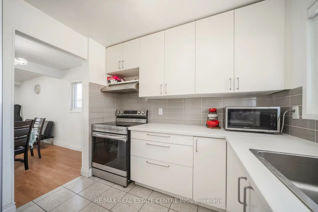 24, Jackman, Northgate, Brampton