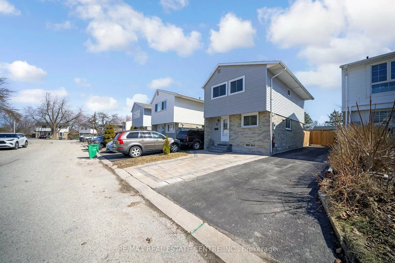24, Jackman, Northgate, Brampton