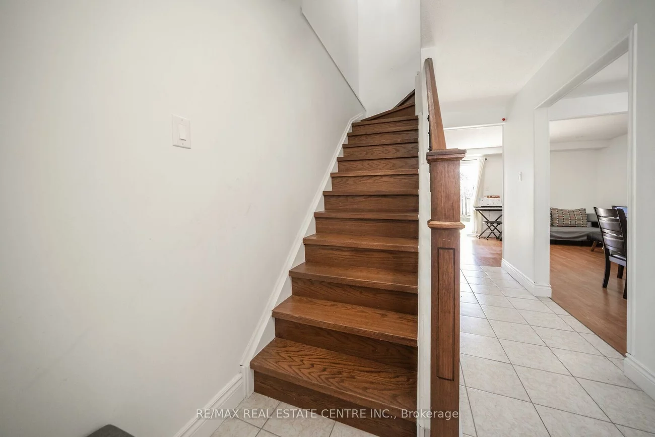 24, Jackman, Northgate, Brampton