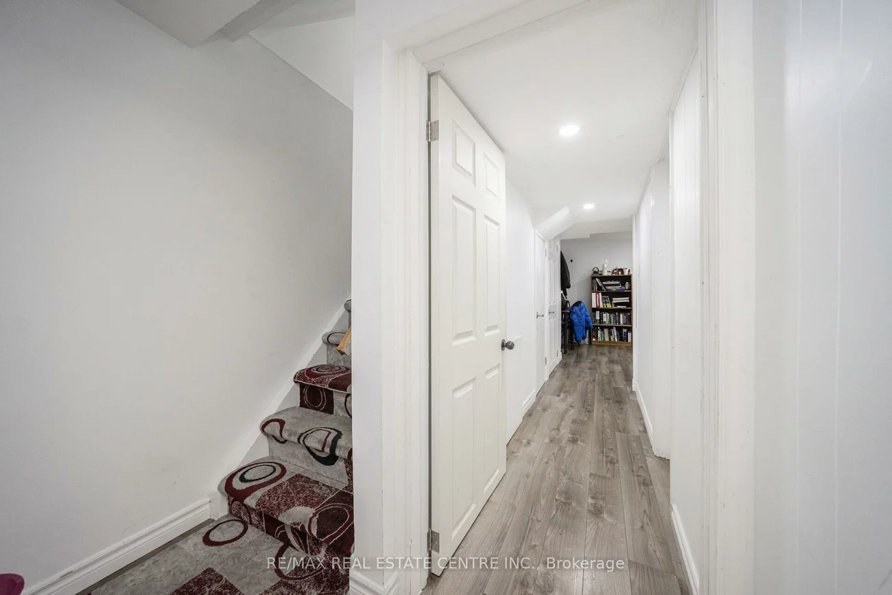 24, Jackman, Northgate, Brampton