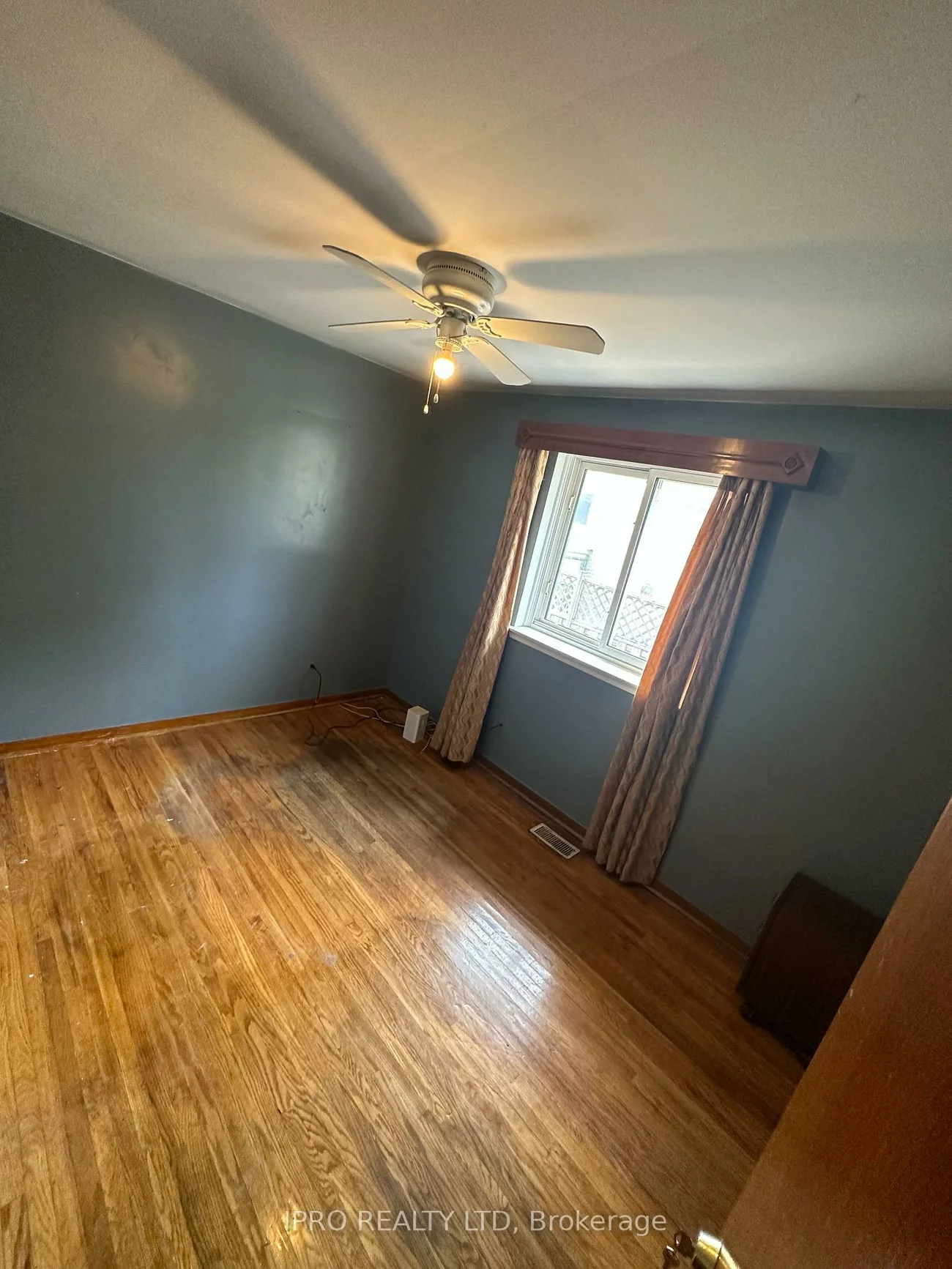 31, Aloma, Avondale, Brampton