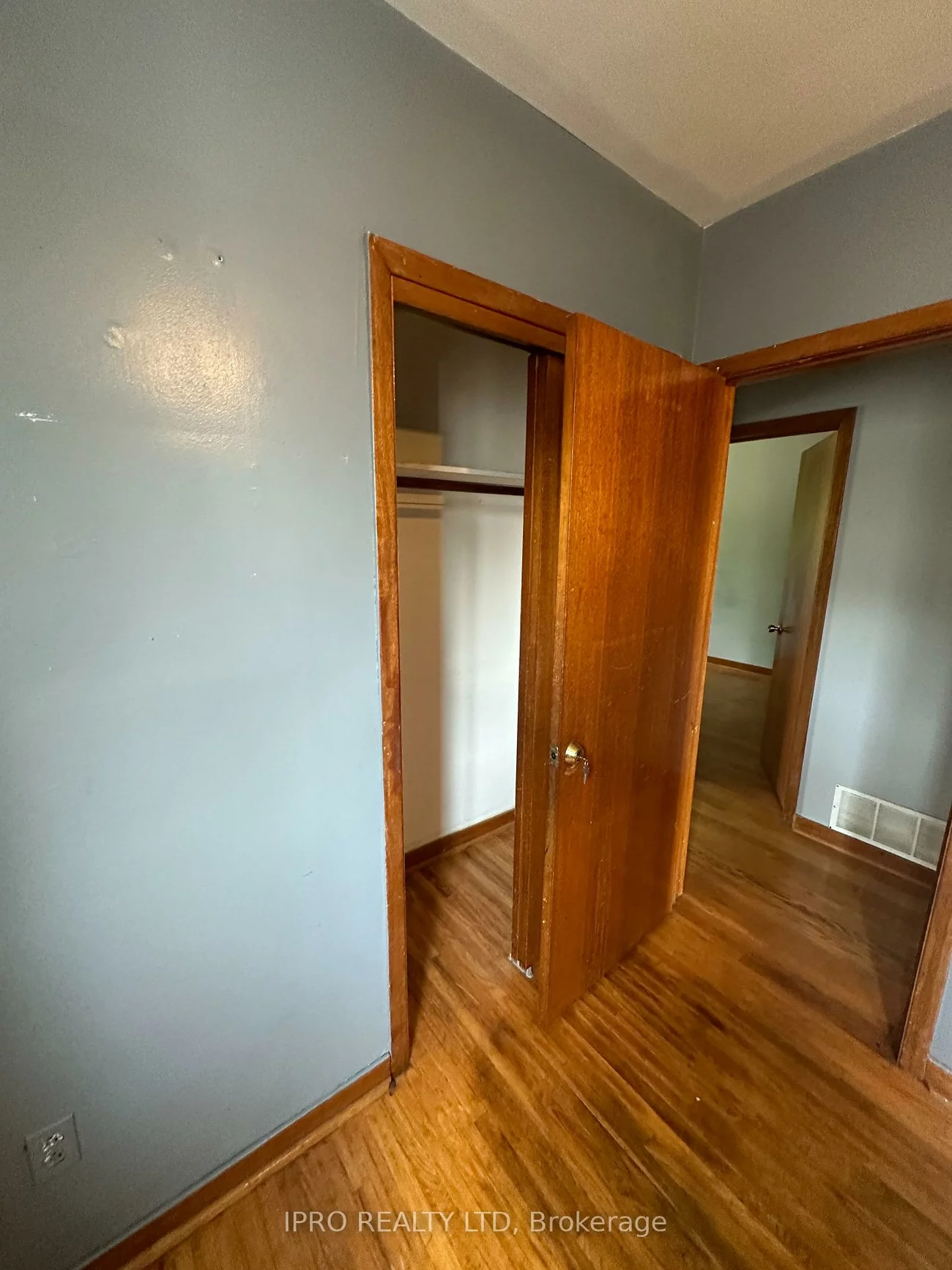 31, Aloma, Avondale, Brampton