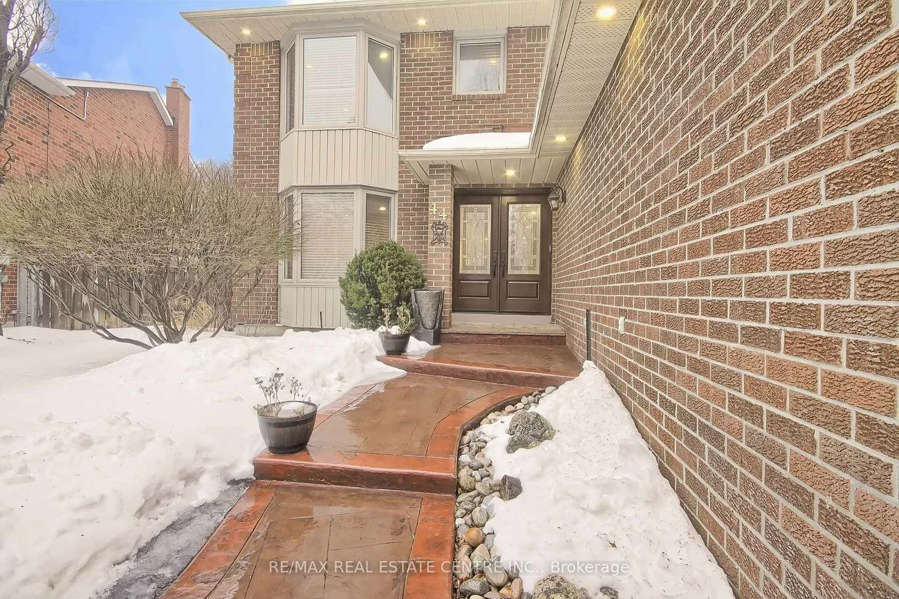44, Barr, Heart Lake East, Brampton