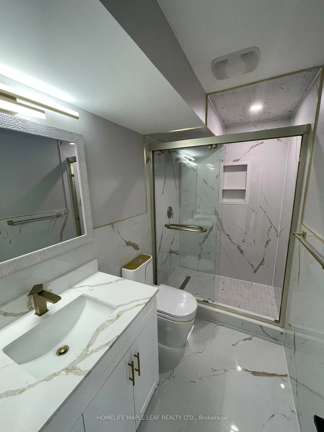 21, Baccarat, Snelgrove, Brampton