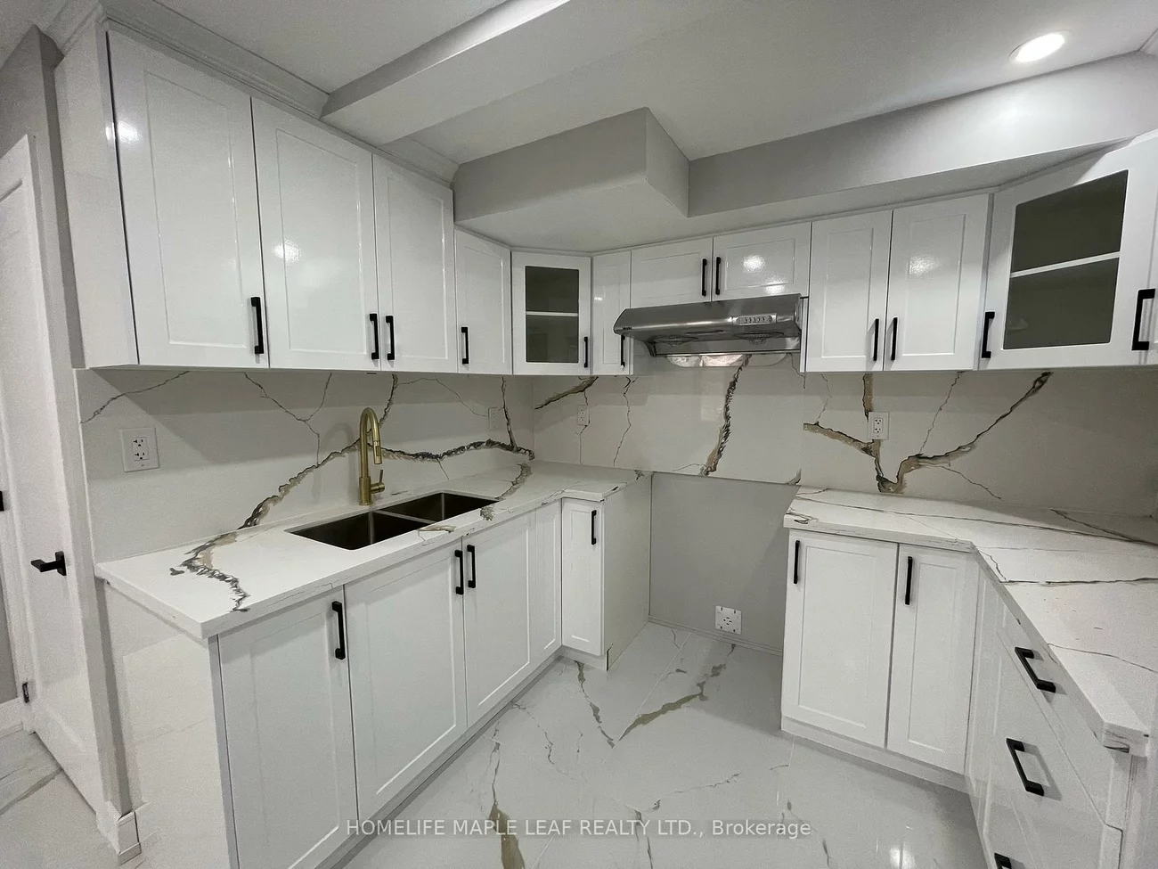 21, Baccarat, Snelgrove, Brampton