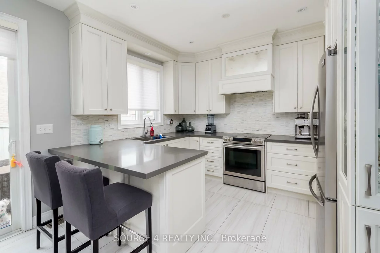 45, Lesabre, Bram East, Brampton