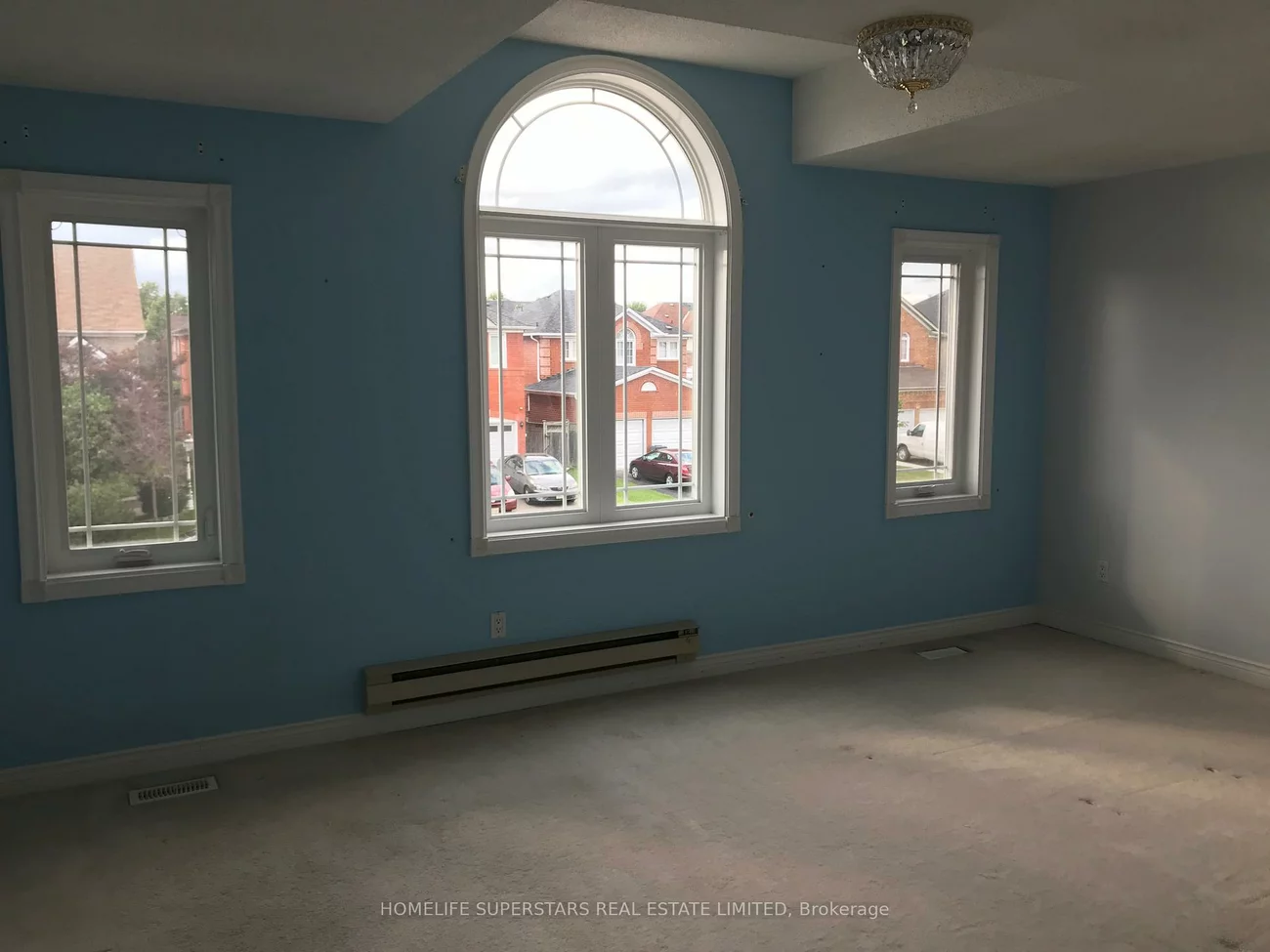 54, Hollybush, Sandringham-Wellington, Brampton
