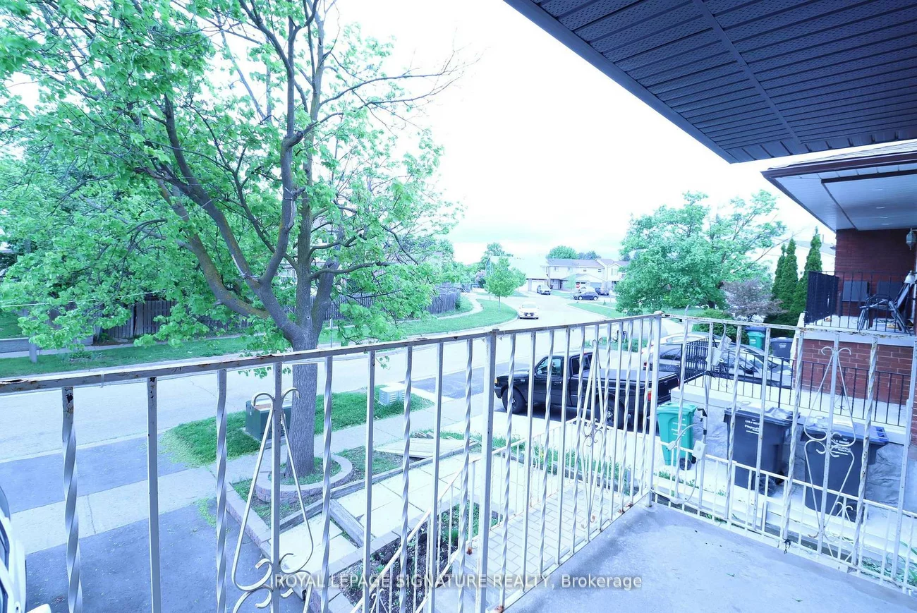 67, Major Oaks, Madoc, Brampton