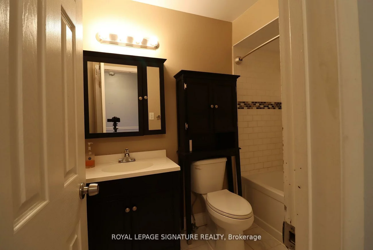 67, Major Oaks, Madoc, Brampton