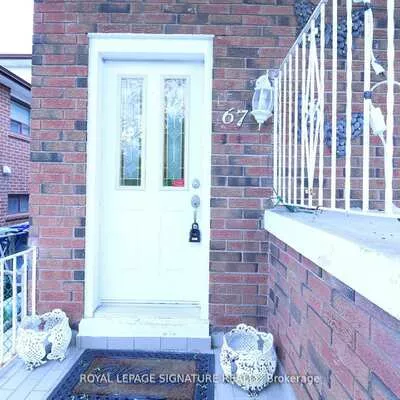 67, Major Oaks, Madoc, Brampton