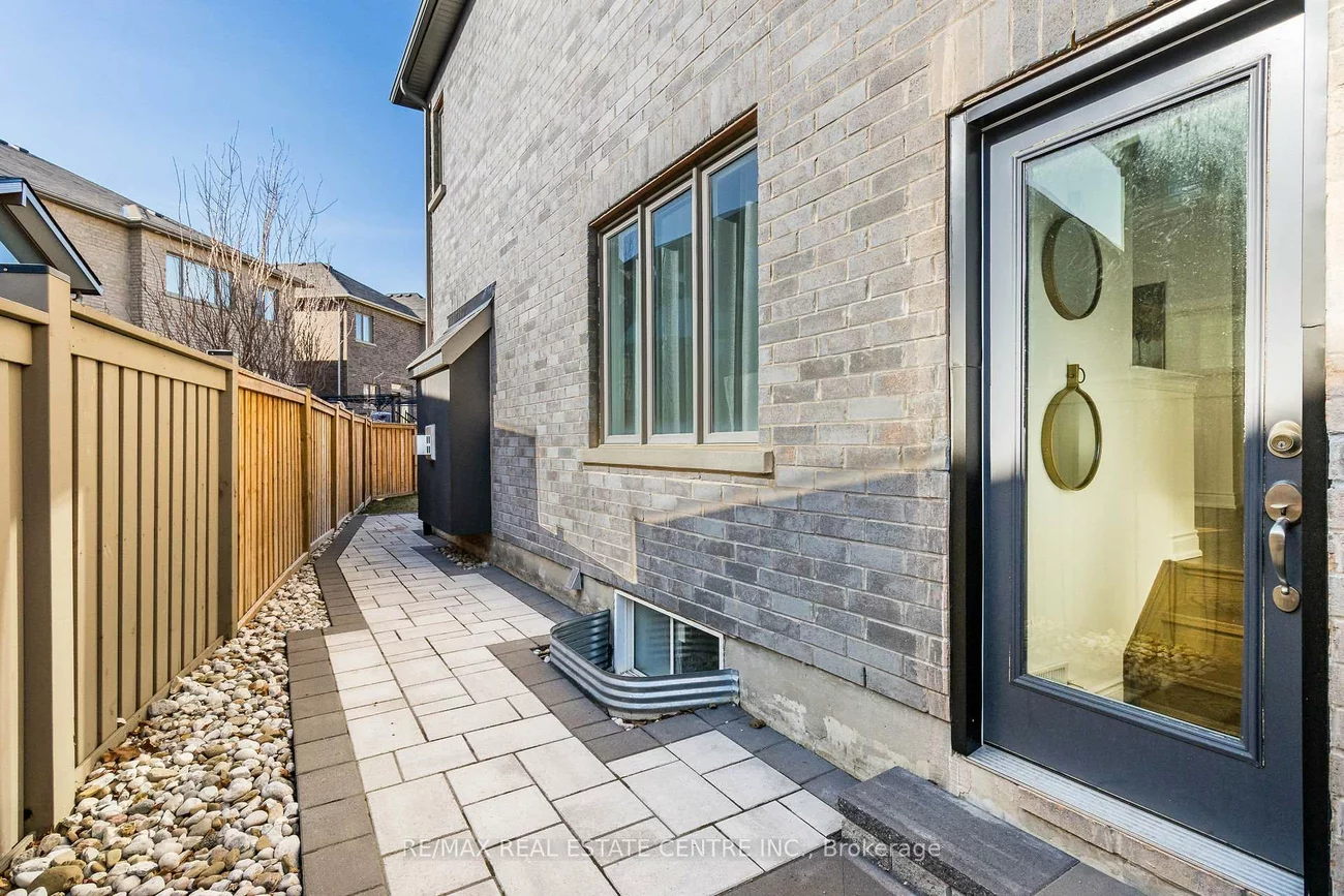 17, Prairie Creek, Bram West, Brampton