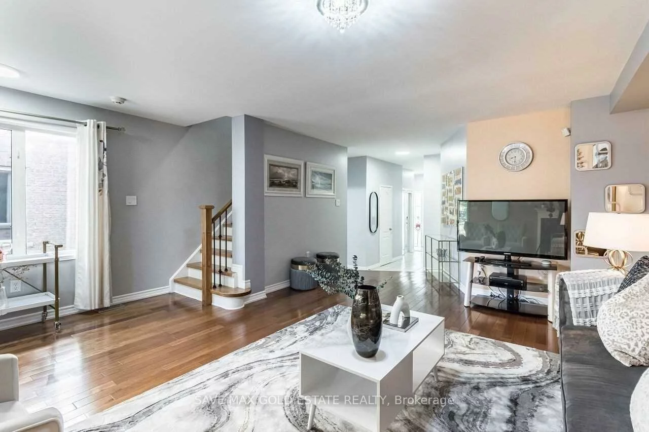45, Rotunda, Fletcher's Creek South, Brampton