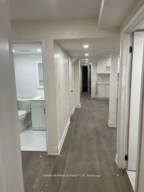 7, Aldenham, Credit Valley, Brampton