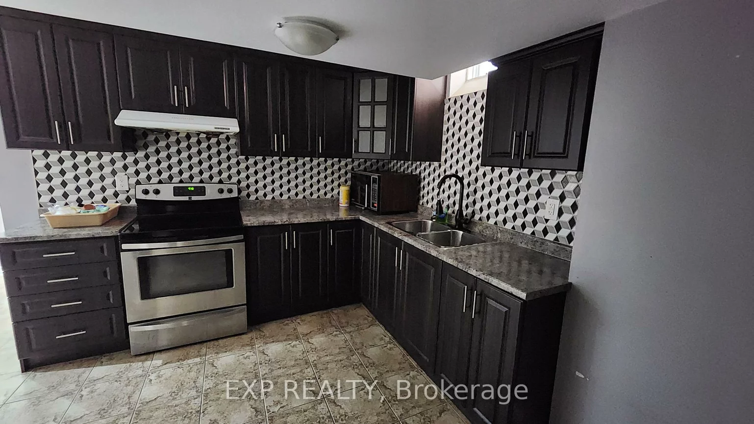 20, Stonemount, Sandringham-Wellington, Brampton