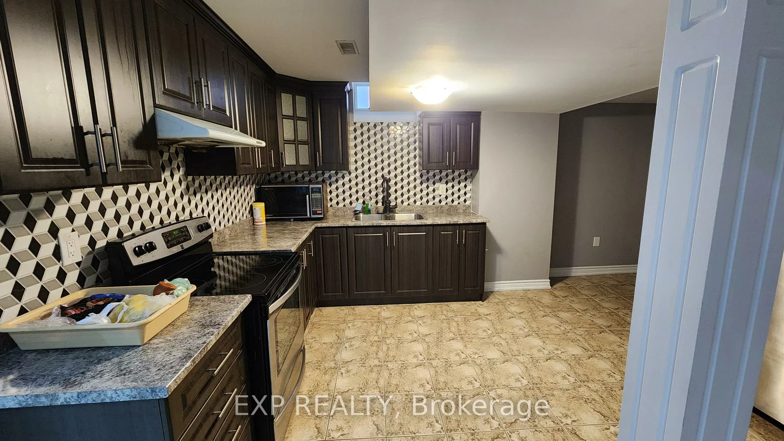 20, Stonemount, Sandringham-Wellington, Brampton