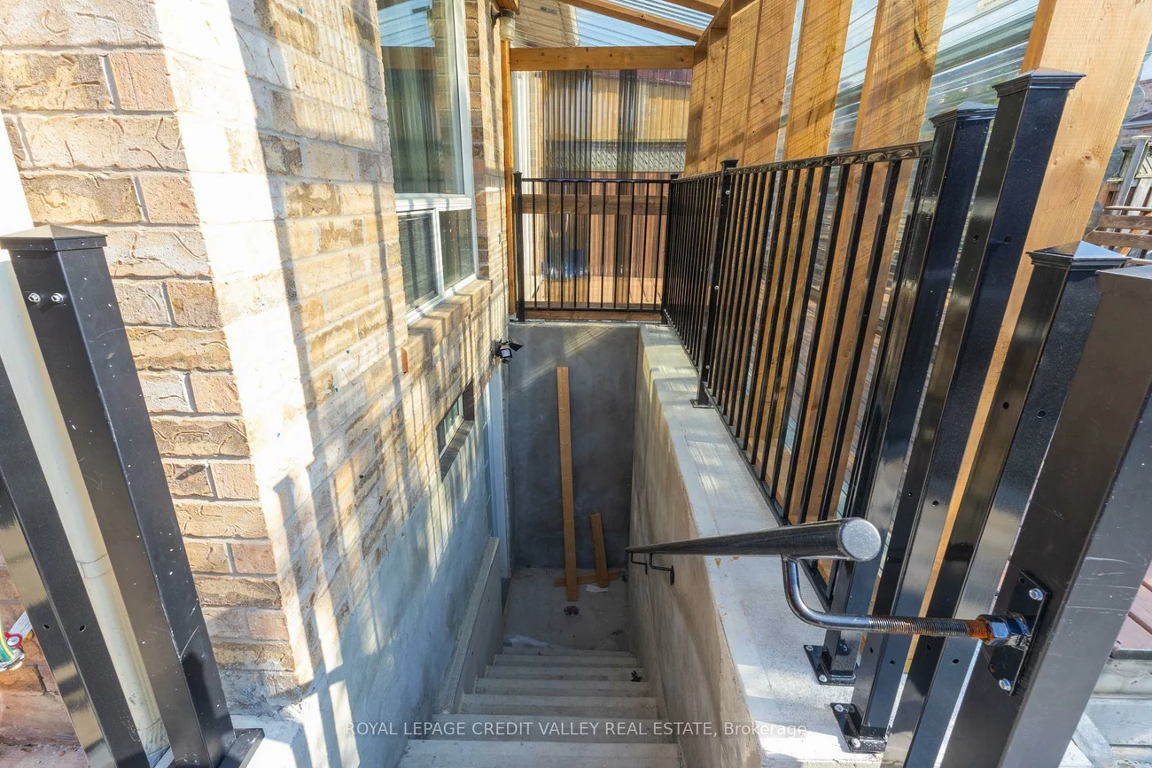46, Brunswick, Fletcher's Meadow, Brampton