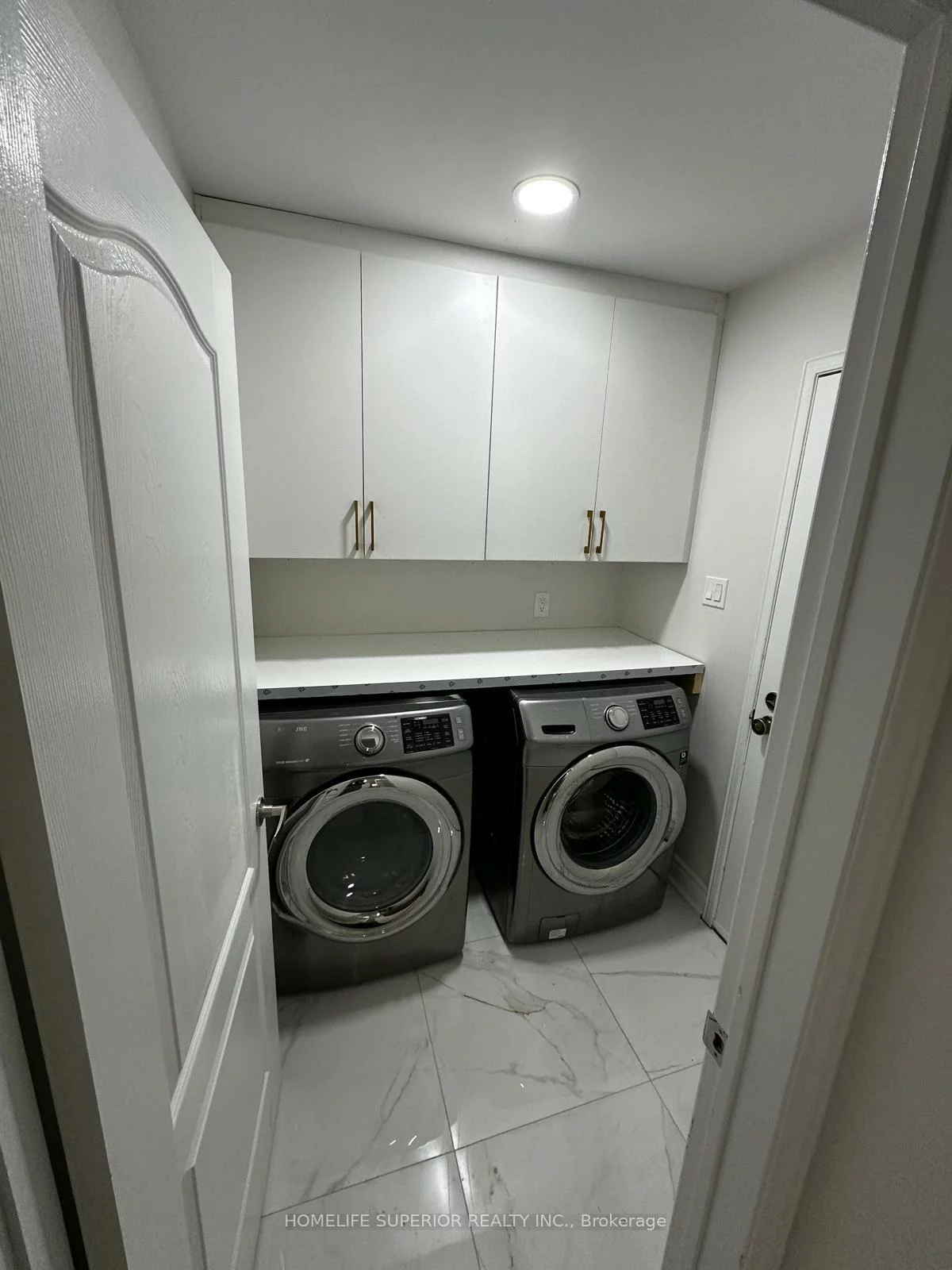 9, Nuttall, Westgate, Brampton