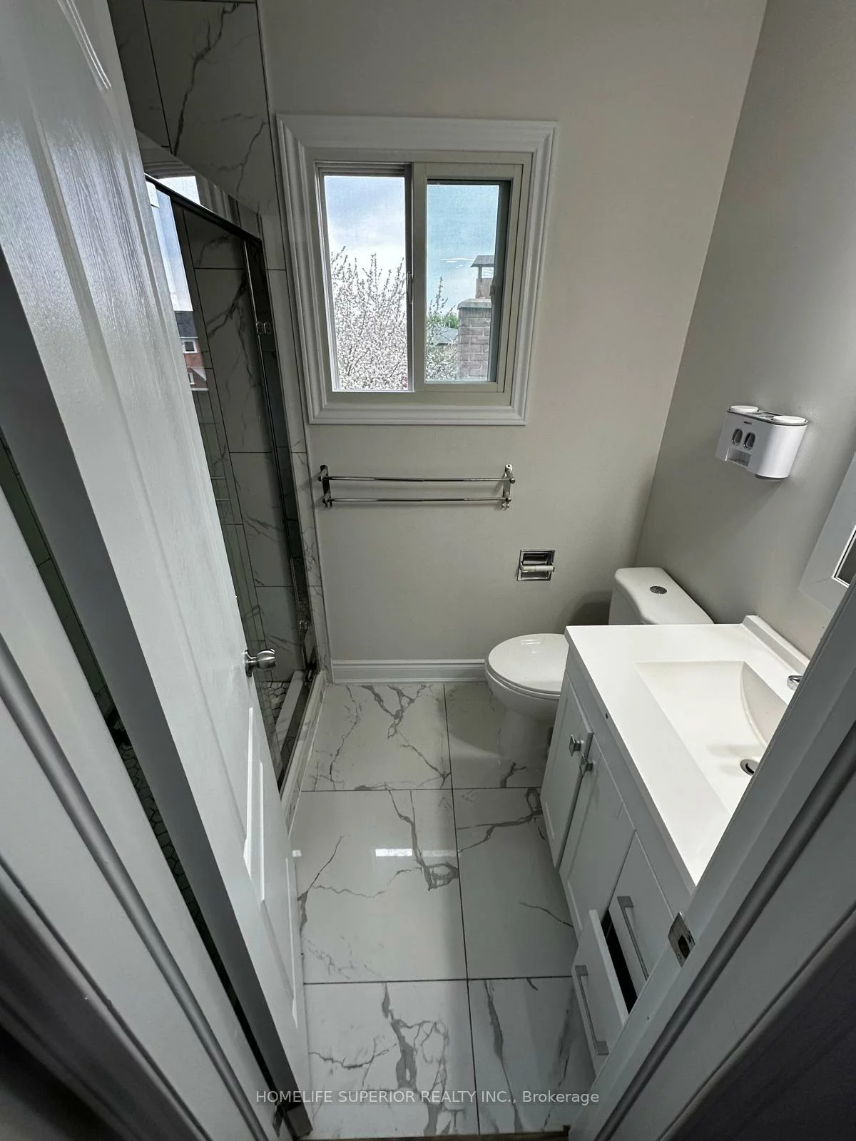 9, Nuttall, Westgate, Brampton