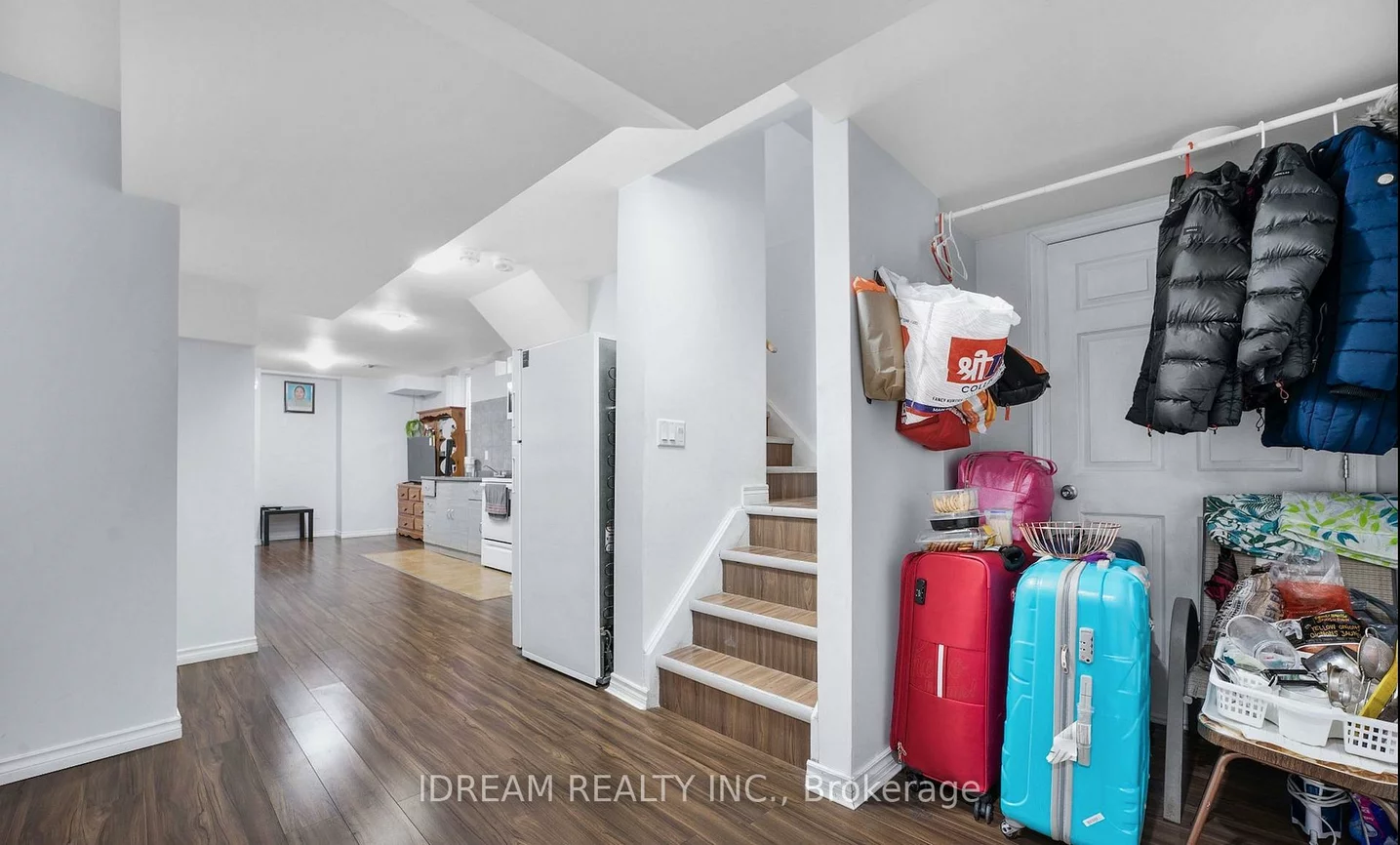 21, Chalkfarm, Northwest Sandalwood Parkway, Brampton