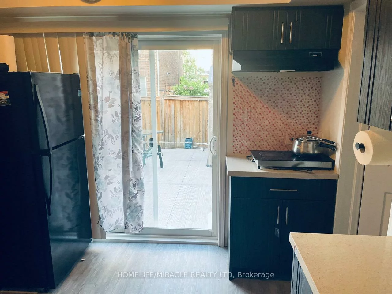 27, Metro, Northwest Brampton, Brampton