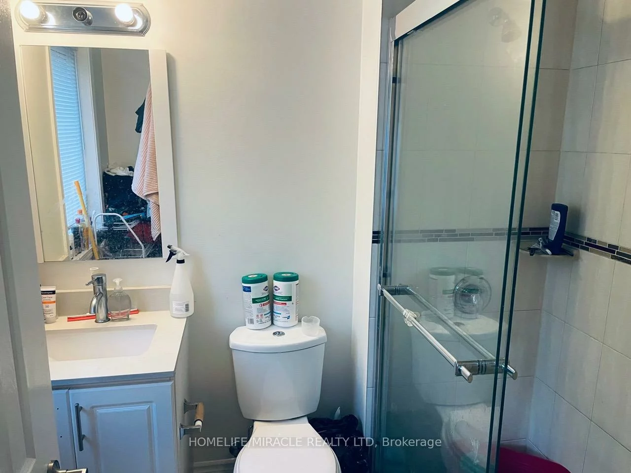 27, Metro, Northwest Brampton, Brampton