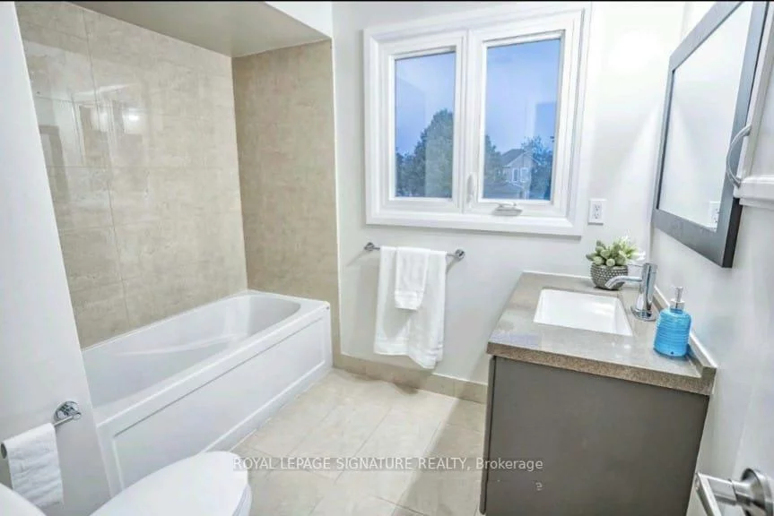 24, Richwood, Brampton West, Brampton