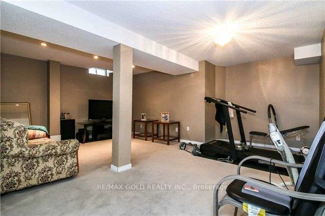 36, Eagleridge, Sandringham-Wellington, Brampton