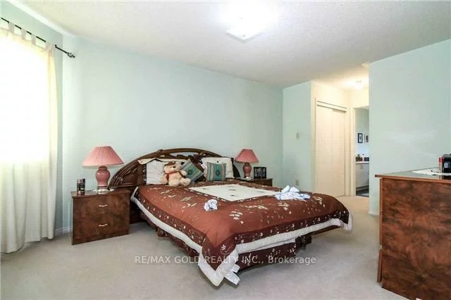36, Eagleridge, Sandringham-Wellington, Brampton