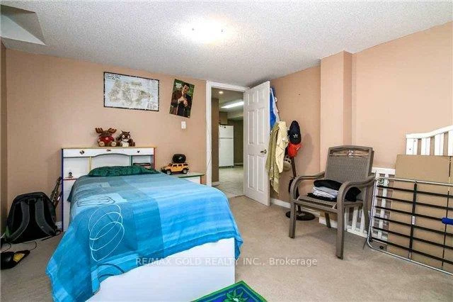 36, Eagleridge, Sandringham-Wellington, Brampton