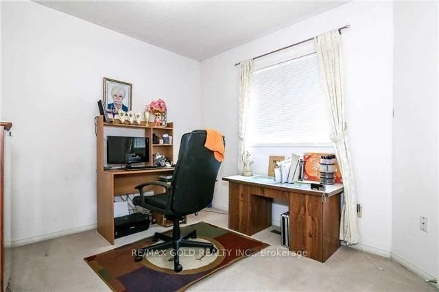 36, Eagleridge, Sandringham-Wellington, Brampton