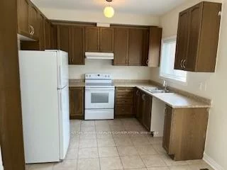 72, Pomell, Brampton East, Brampton