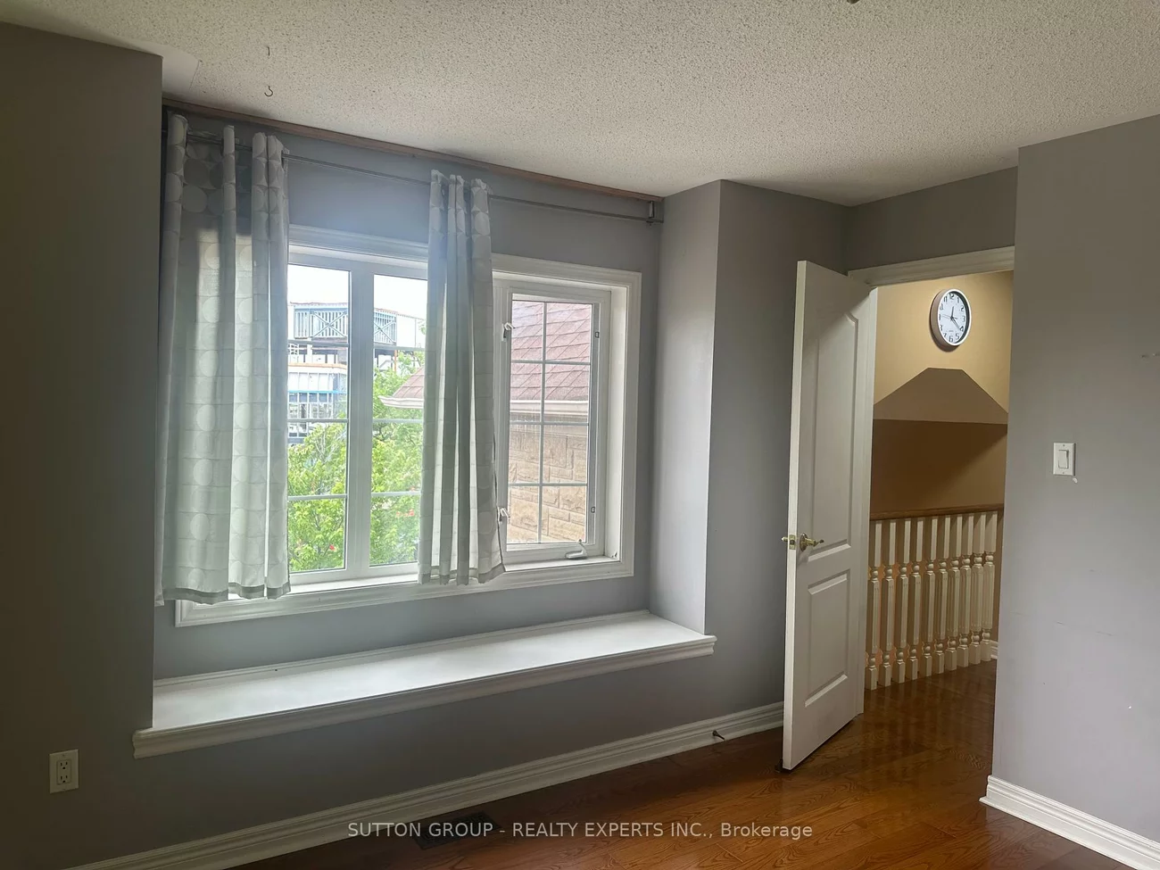 5, Sea Lion, Madoc, Brampton