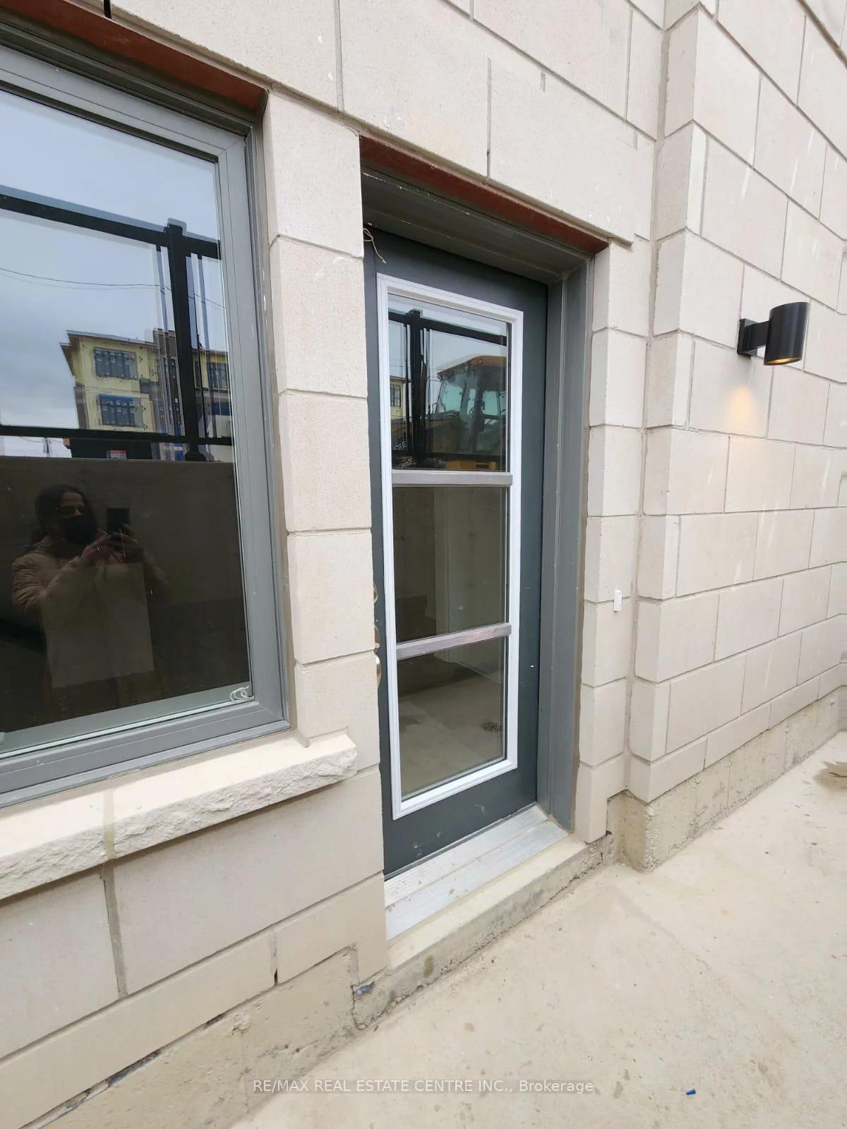 70, Halliford, Bramalea North Industrial, Brampton