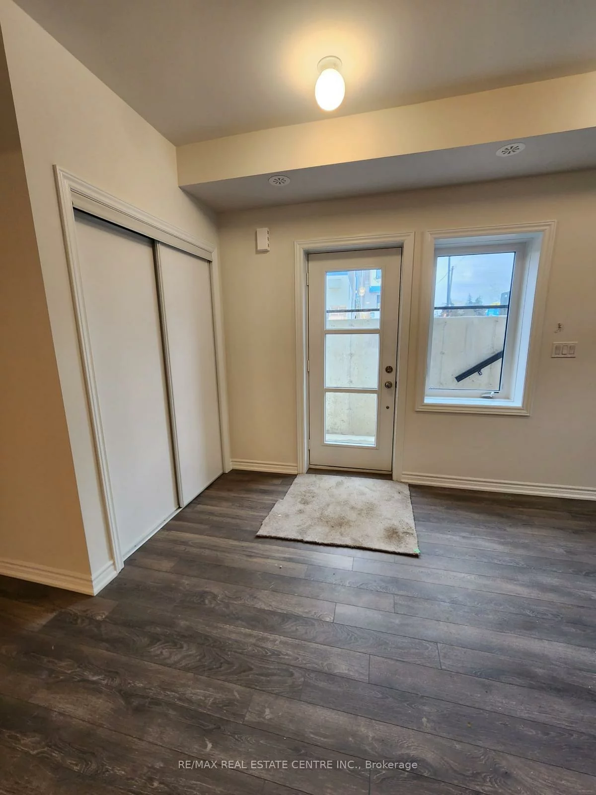70, Halliford, Bramalea North Industrial, Brampton