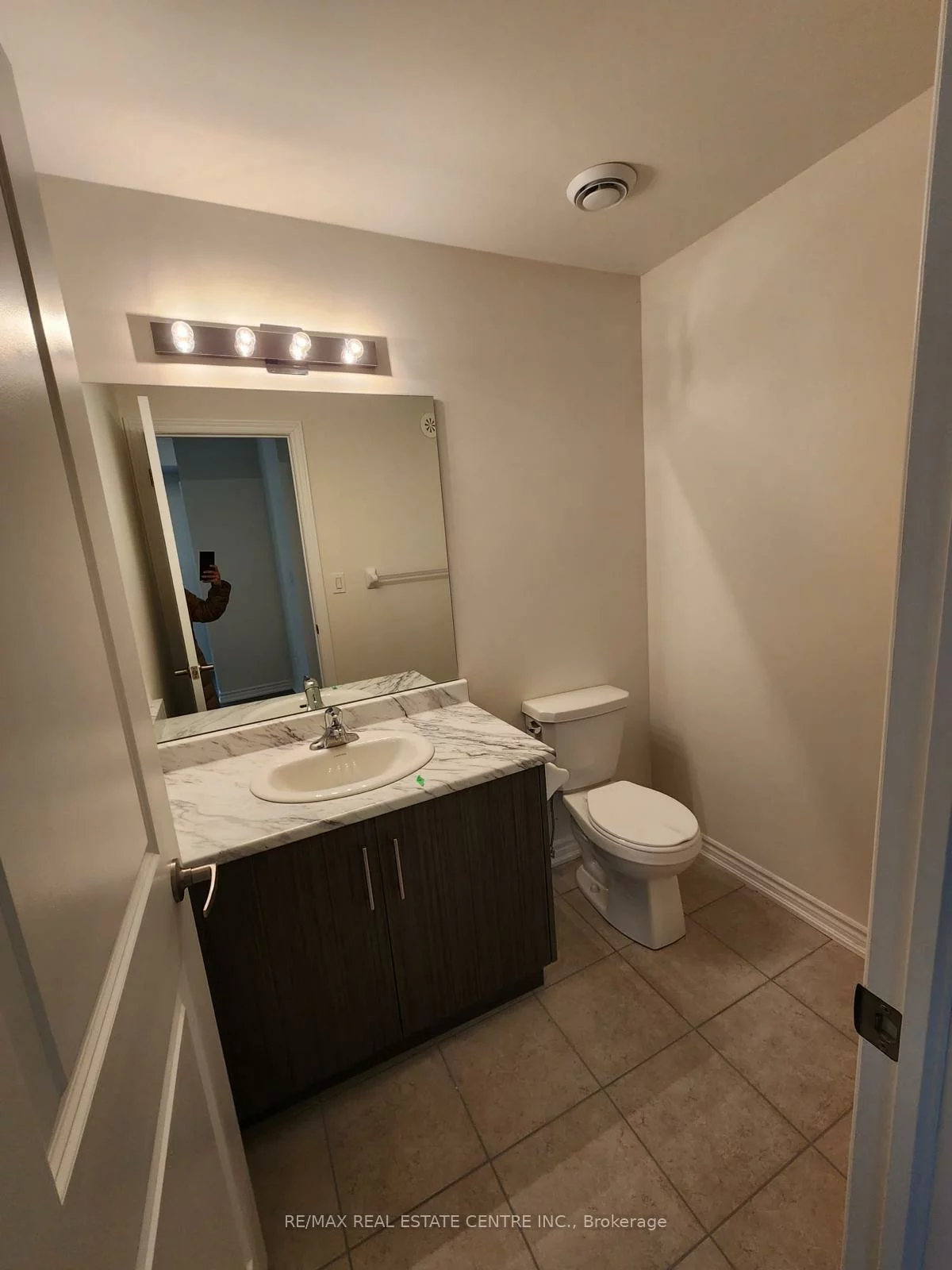 70, Halliford, Bramalea North Industrial, Brampton