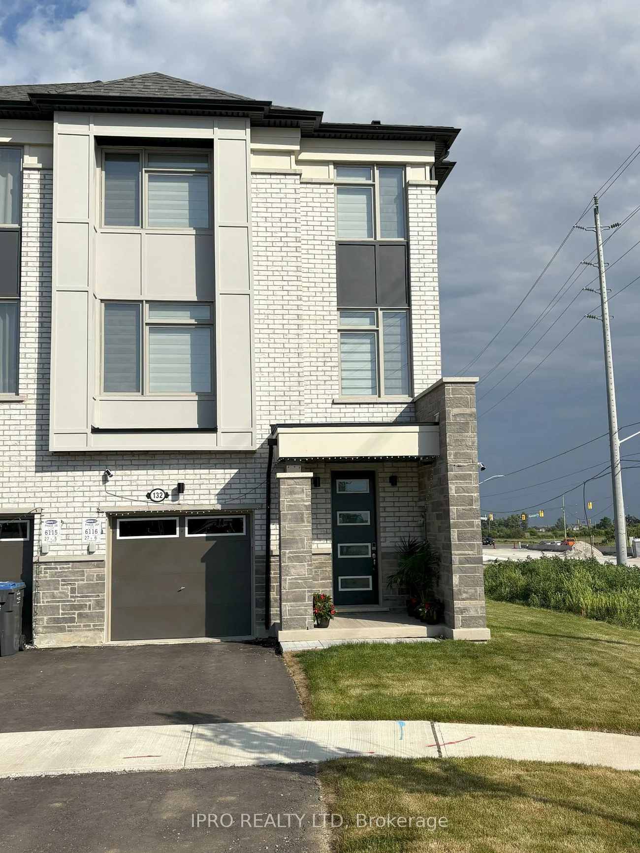 132, Keppel, Northwest Brampton, Brampton