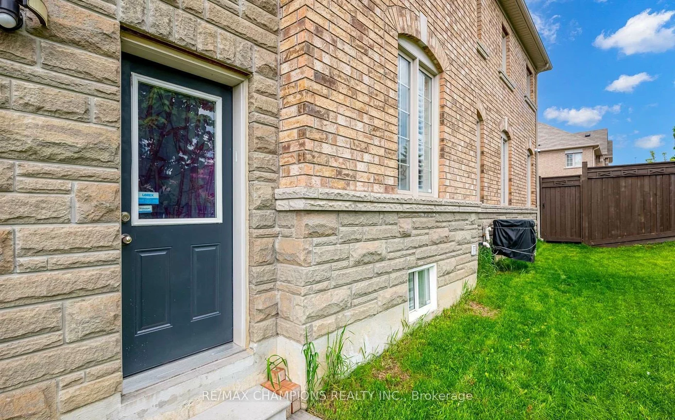 55, Natronia, Bram East, Brampton