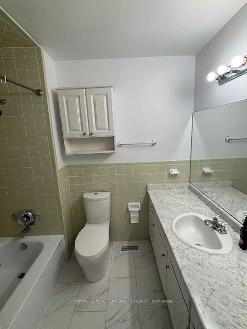 65, Mary, Downtown Brampton, Brampton