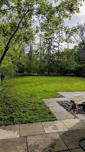 65, Mary, Downtown Brampton, Brampton