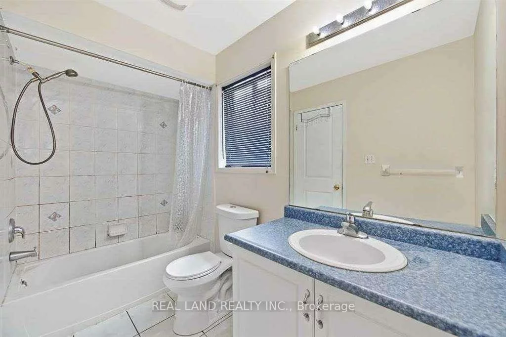 31, Poplar Plains, Fletcher's Meadow, Brampton