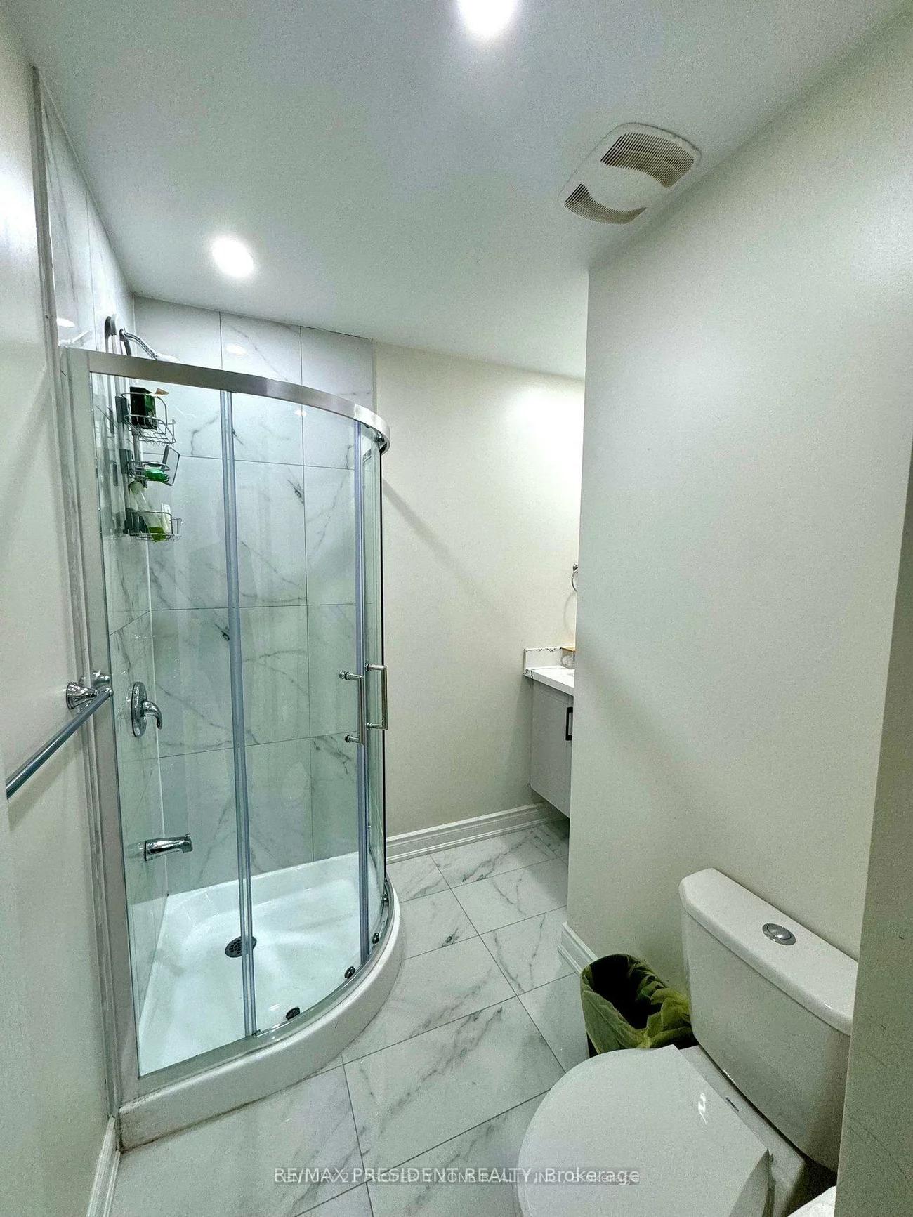 86, Oakmore, Bram West, Brampton