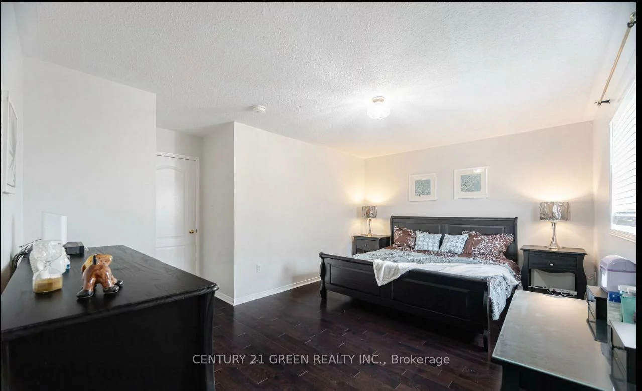 90, Viceroy, Northwest Sandalwood Parkway, Brampton