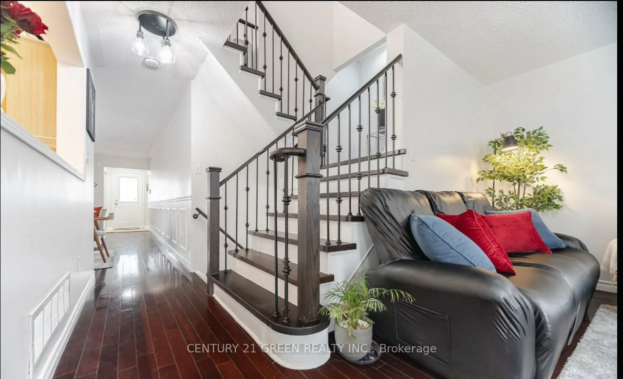 90, Viceroy, Northwest Sandalwood Parkway, Brampton