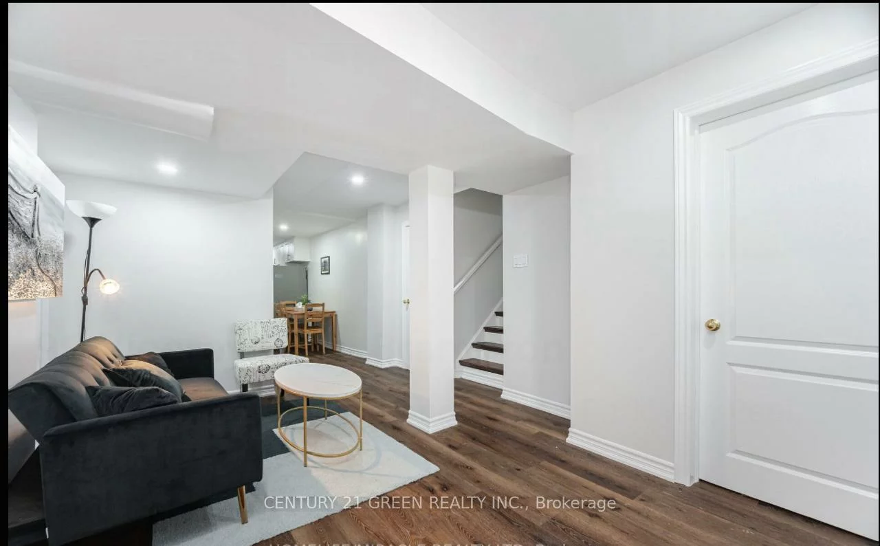 90, Viceroy, Northwest Sandalwood Parkway, Brampton
