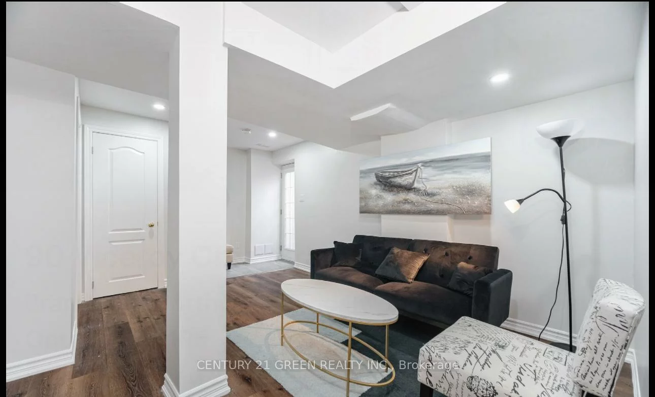 90, Viceroy, Northwest Sandalwood Parkway, Brampton