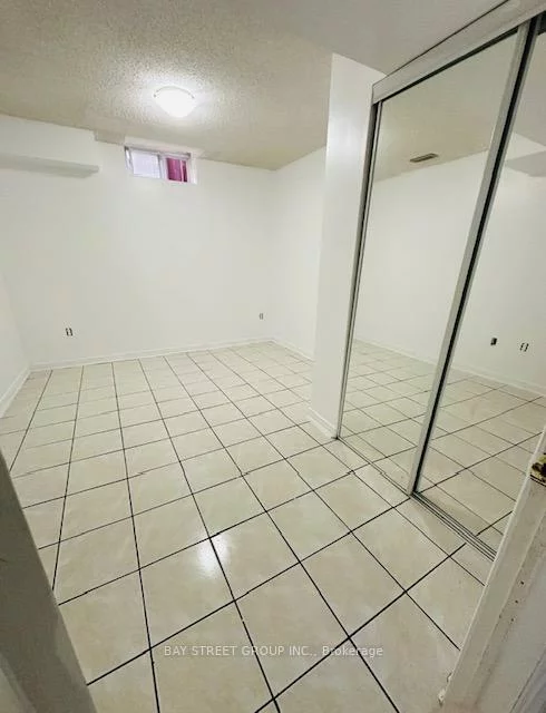 80, Castlehill, Northwest Brampton, Brampton