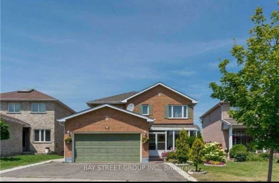 80, Castlehill, Northwest Brampton, Brampton