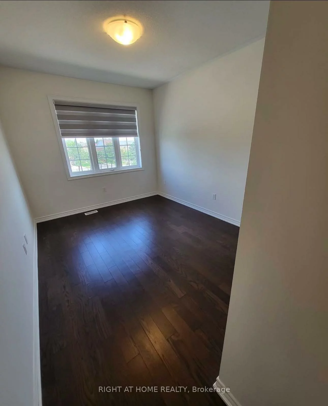 27, Hashmi, Credit Valley, Brampton
