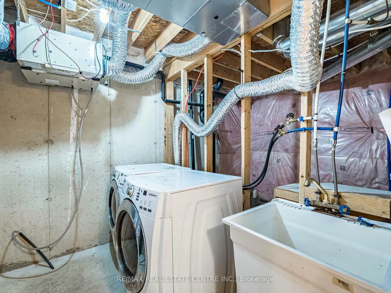26, Orangeblossom, Credit Valley, Brampton
