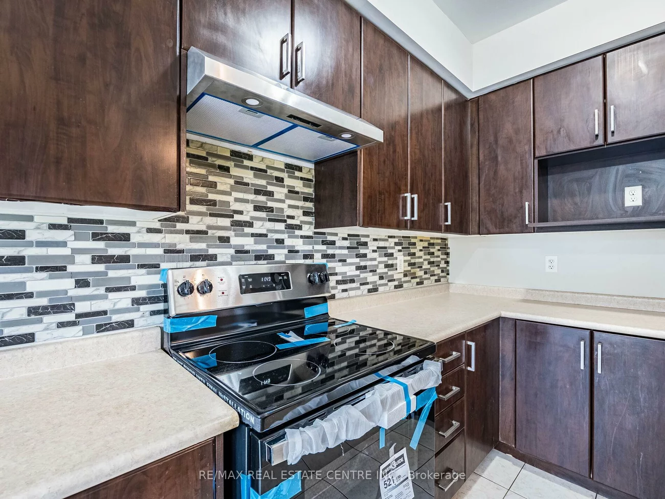 26, Orangeblossom, Credit Valley, Brampton